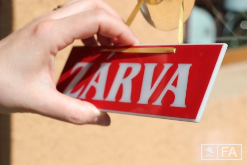 Zárvatartás